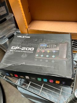 Valeton GP-200 Multi-Effects Processor box
