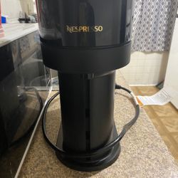 Nespresso Vertuo Next Coffeemaker 
