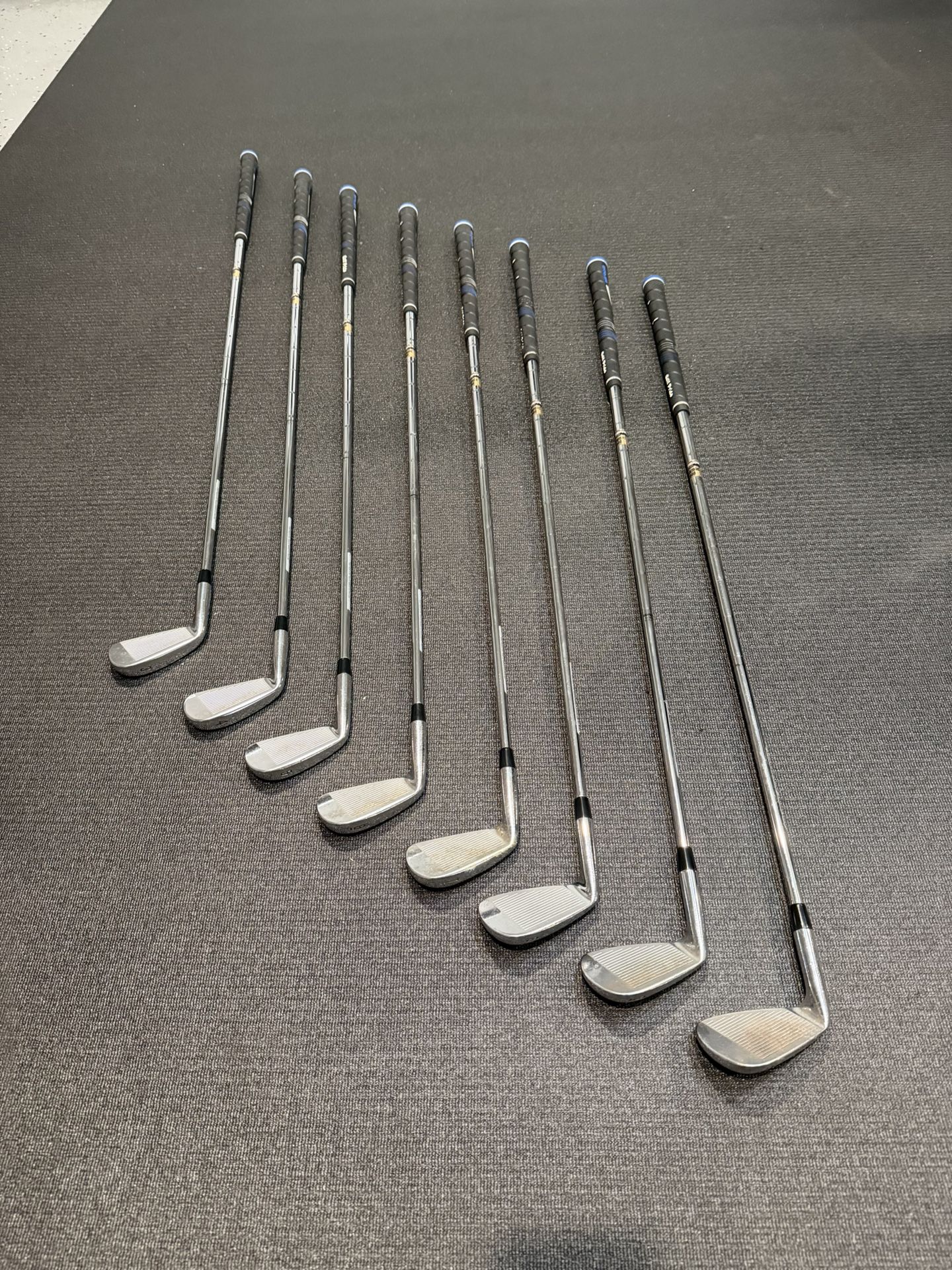 Nike VRII Pro Combo Forged 3-PW Dynamic Gold R300