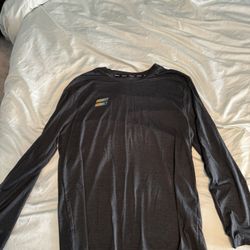 Hurley Men’s Medium Dri-Fit Long Sleeve Workout Shirt - Black