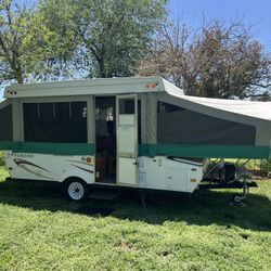 2008 Viking Epic Series 2308ST Pop Up Camper 