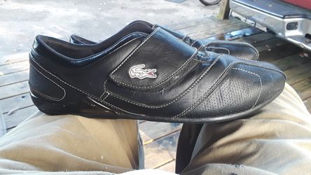 Lacoste sports black leather tennis shoes size 10