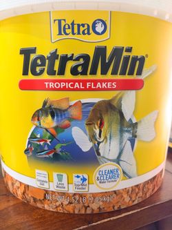 TetraMin Tropical Flakes Fish Food