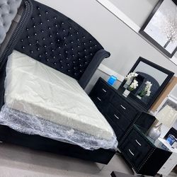 🇺🇸 NEW!! 4pc Bedroom Sets STILL IN BOX 📦 Delivery Avail 🚛🇺🇸