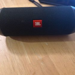 jbl flip 4