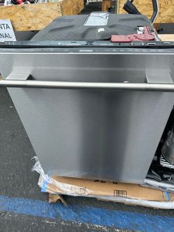 KitchenAid 24 in. 360 Max Jets Third Rack Dishwasher with 90-Minute Normal Cycle