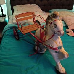 Horse Wagon,  Peddles Around. 66 Yrs Old Like New 