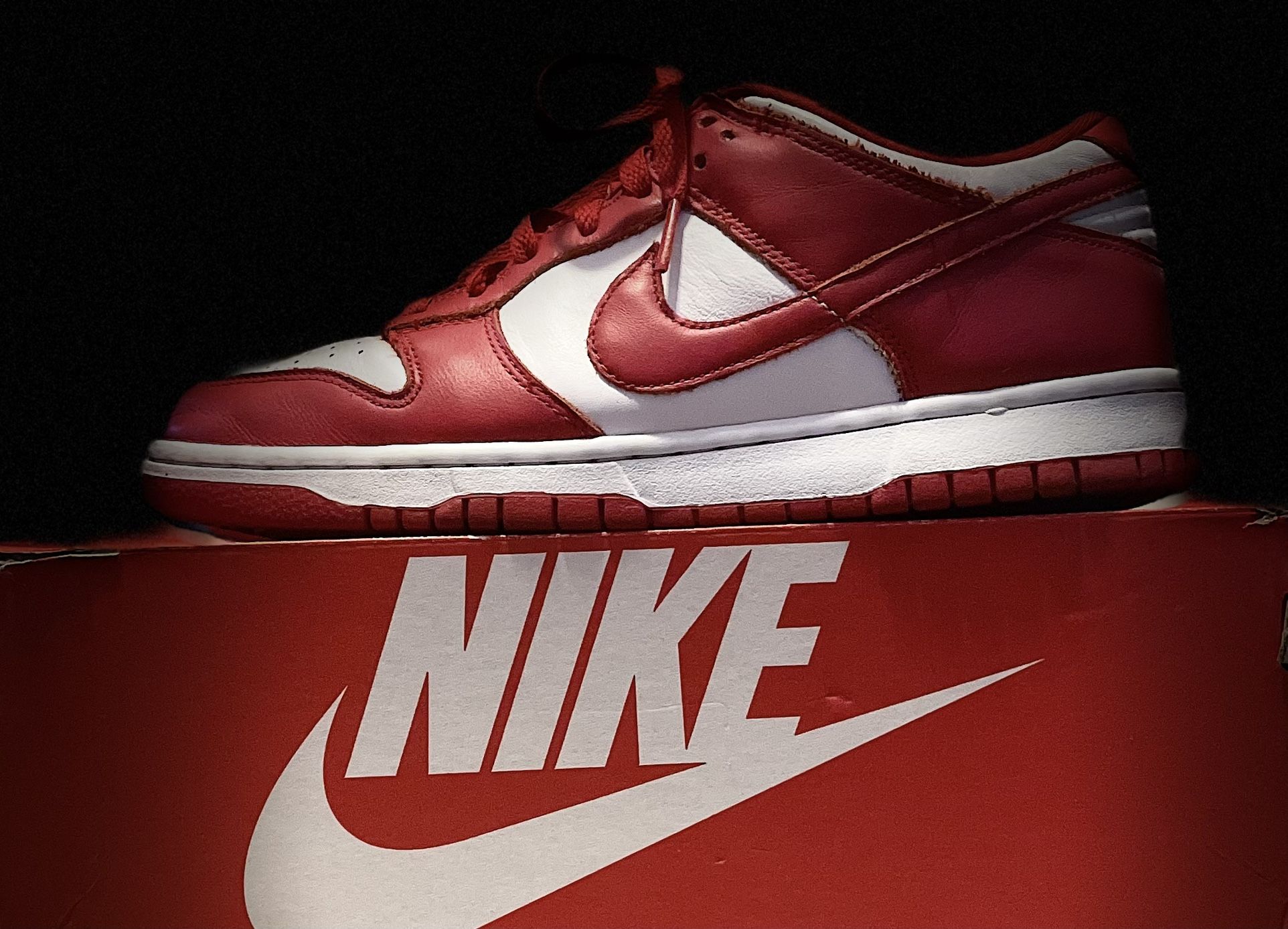 Nike Dunk Low SP “Saint John” Size 8.5