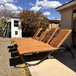 Pool chaise Lounge Chairs