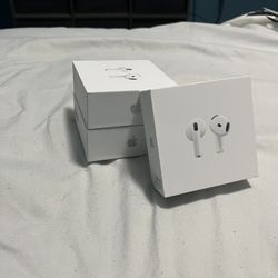 AirPod 4’s