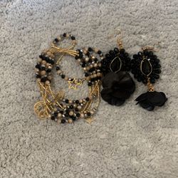 Semanario And Earrings Set