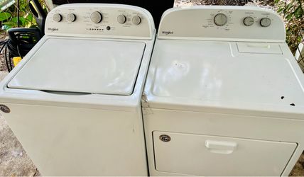 Whirlpool Washer and Dryer Set