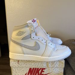 Air Jordan 1 Retro High OG Sail/Pale Ivory Size 11.5 DS New 