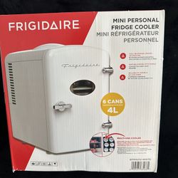 New Frigidaire Mini Fridge Cooler Retro-brand New