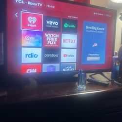 Roku 32-inch Tv