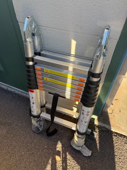 Aluminum Telescoping Extension Ladder
