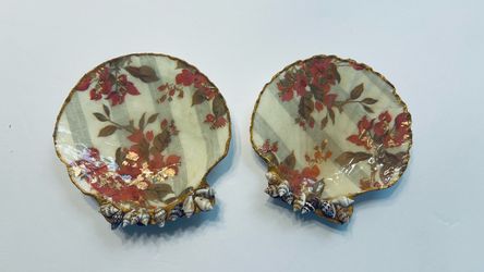 Decorative Floral Resin Scallop Shell Dishes Set of 2