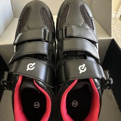 Peloton Cycling Shoes - Size 40