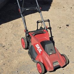 Electric lawnmower