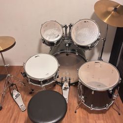 NEED GONE!! $250 Like New(Rarely Used)
