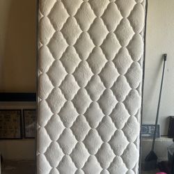 Twin mattress with bed frame