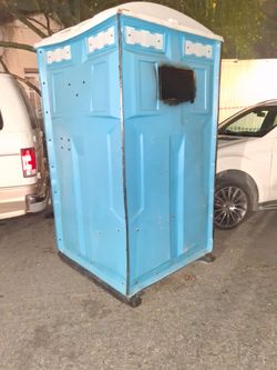 Portal potty