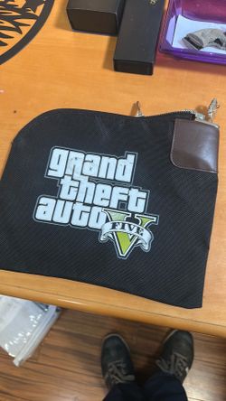 Grand Theft Auto V money bag with key
