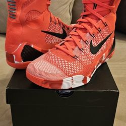 Nike Kobe 9 Christmas Grinch Lakers Vapor Home Dunk SB Pink Jordan Retro Travis  Cement OG Gamma Chicago 1 2 3 4 5 6 7 8 10 13 11 12 14