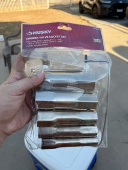 husky shower valve socket set