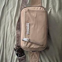 Steve Madden Body Bag