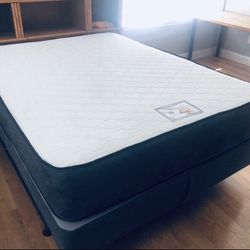 Queen Size mattress foam 11”thick brand new in plastic Box Spring include delivery available