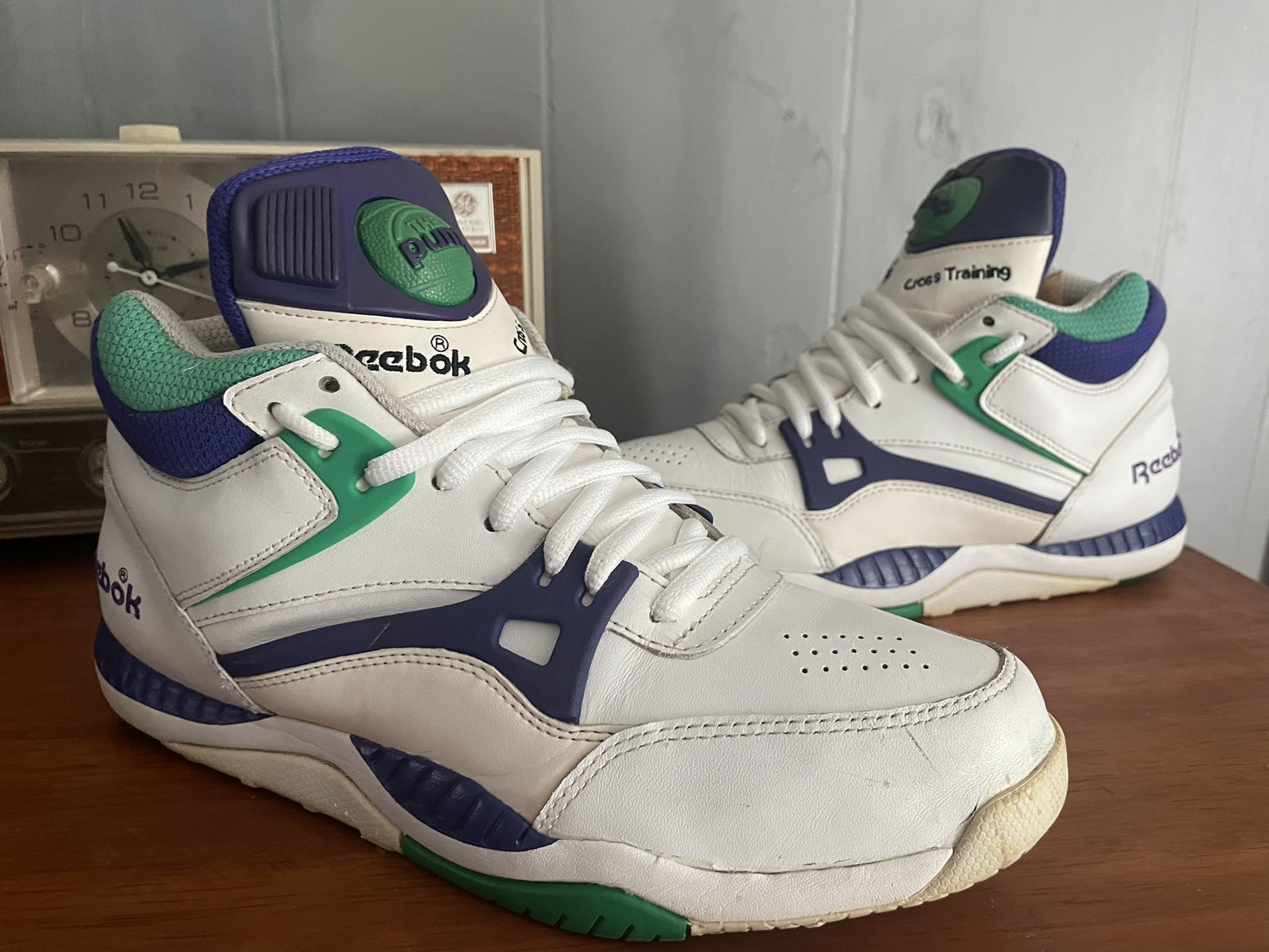 Vintage Reebok Pump Sneakers Sz9
