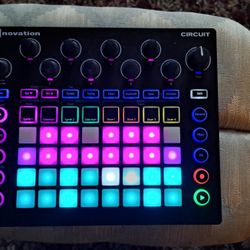 Novation Circuit Groovebox