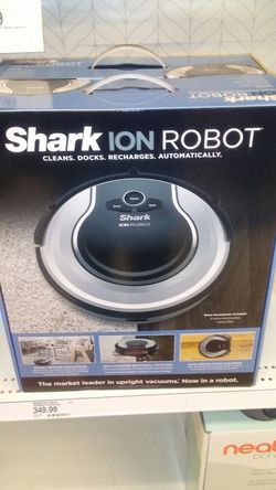 SHARK ION ROBOT