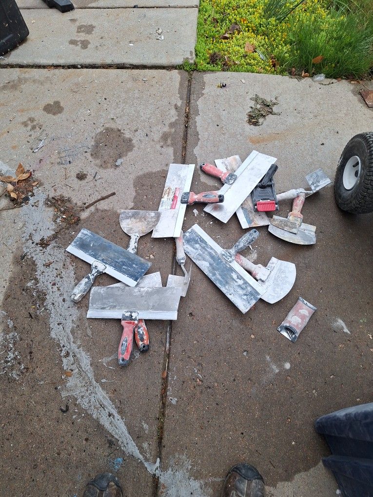 Drywall Knives