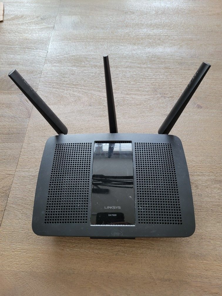 Linksys EA7500 WiFi Router