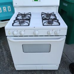 GE Gas stove oven range