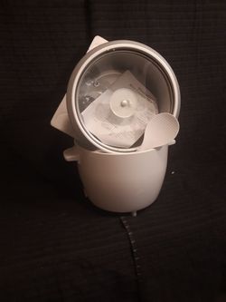 Slow cooker,