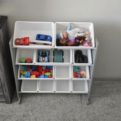 Toy Storage Bin Great Condition For Sale! $40