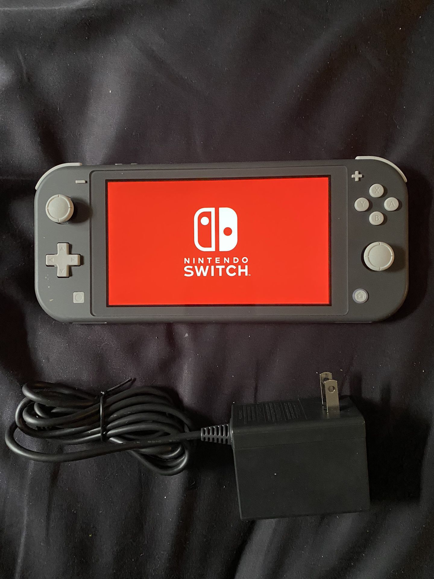 (Real, Not A Scam) Nintendo Switch Lite w/accessories