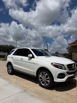 2017 Mercedes-Benz GLE