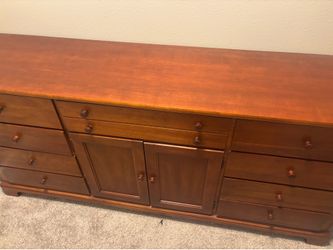 Free dresser