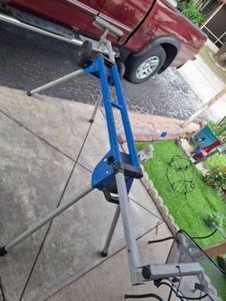 KOBALT  ROLLING  MITER SAW STAND