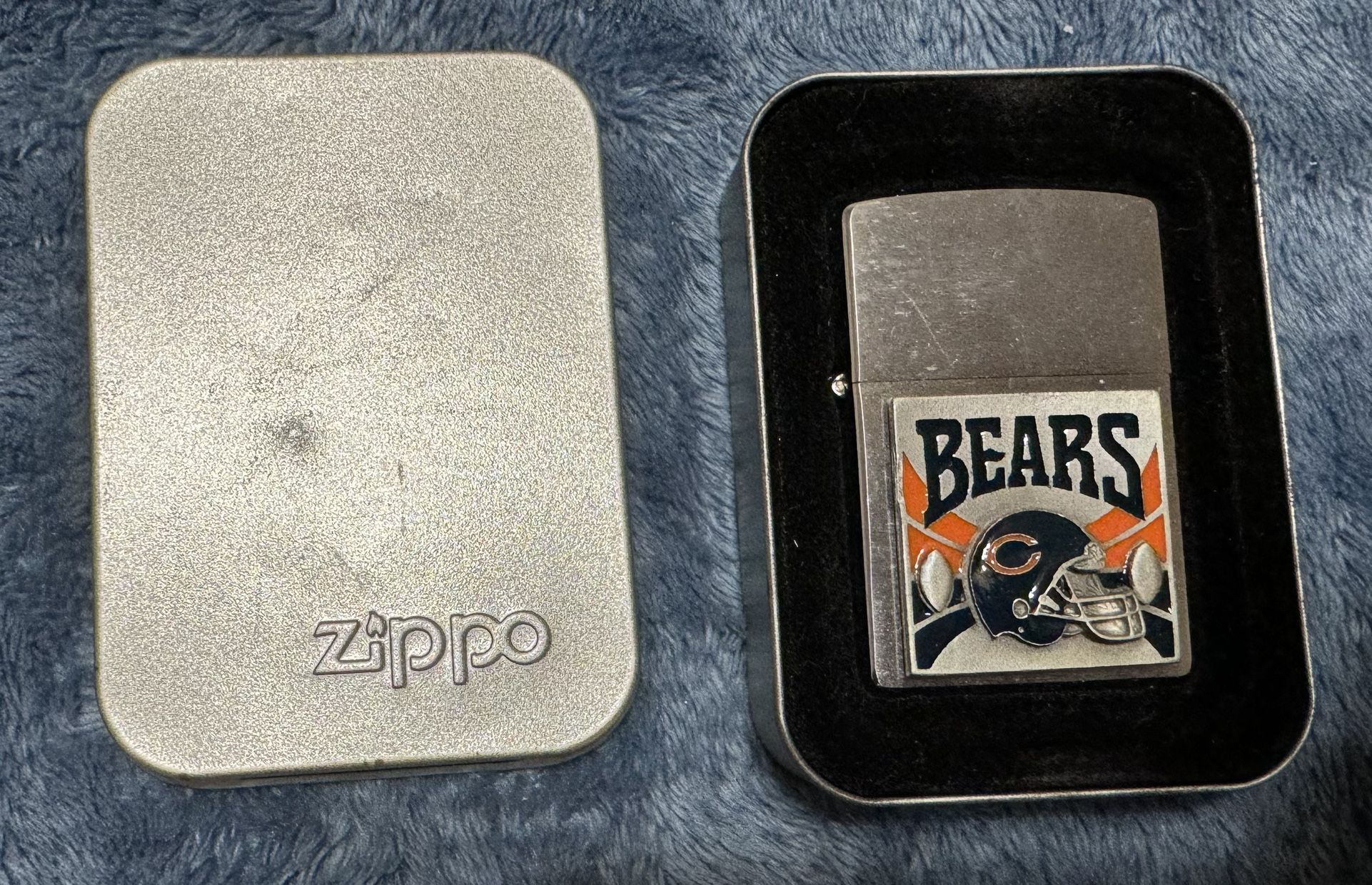 brand new collectible Chicago Bears Zippo lighter 