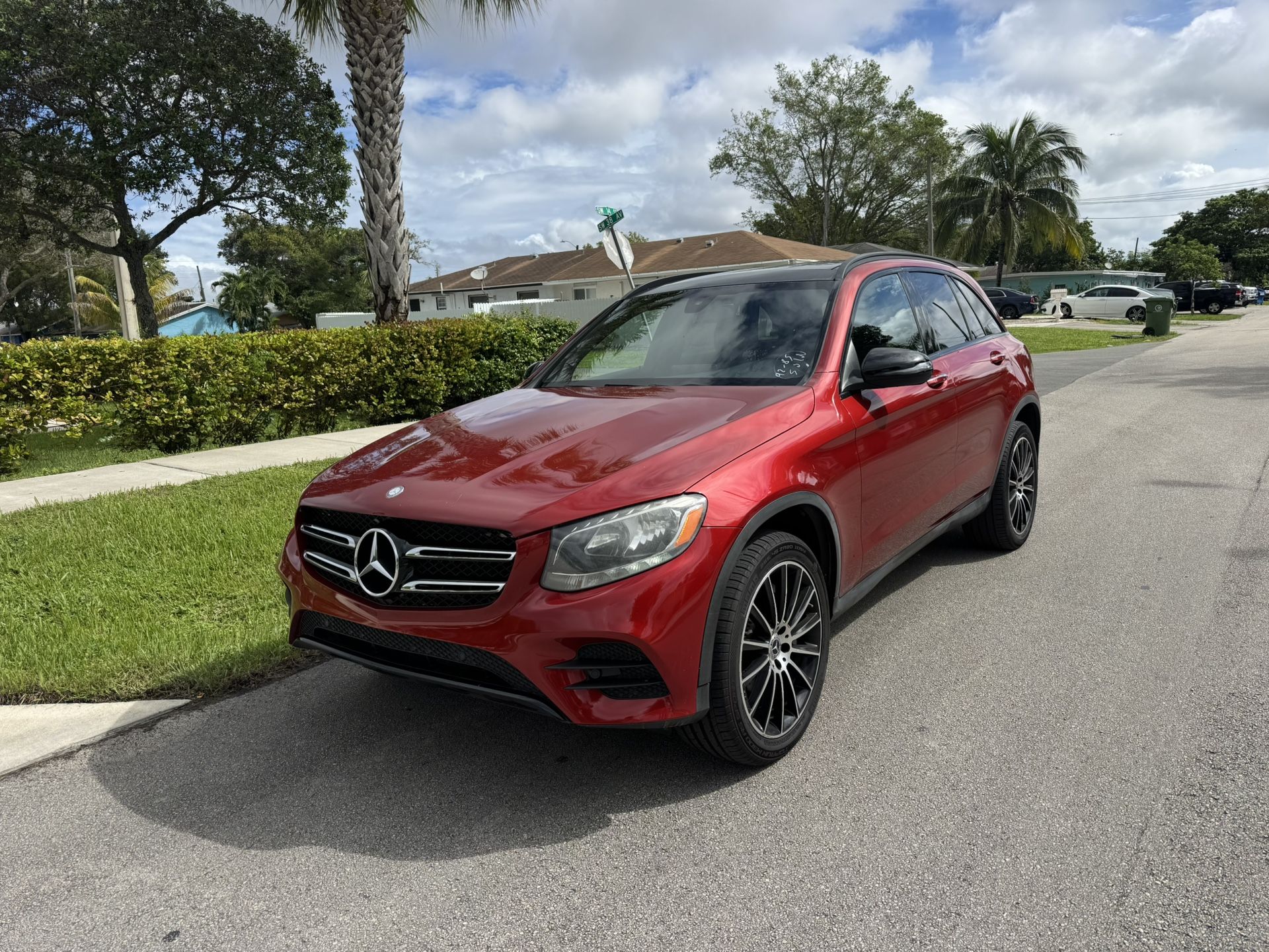 2017 Mercedes-Benz GLC 300