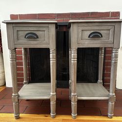 End table set