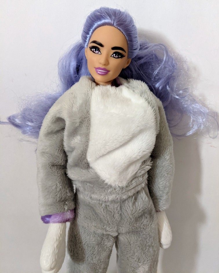 Cutie Reveal Puppy Doll