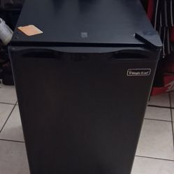 Mini Refrigerator 