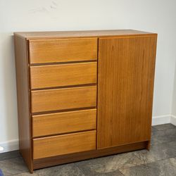 Mid Century Danish Modern Solid Teak Scan Coll Highboy Cabinet