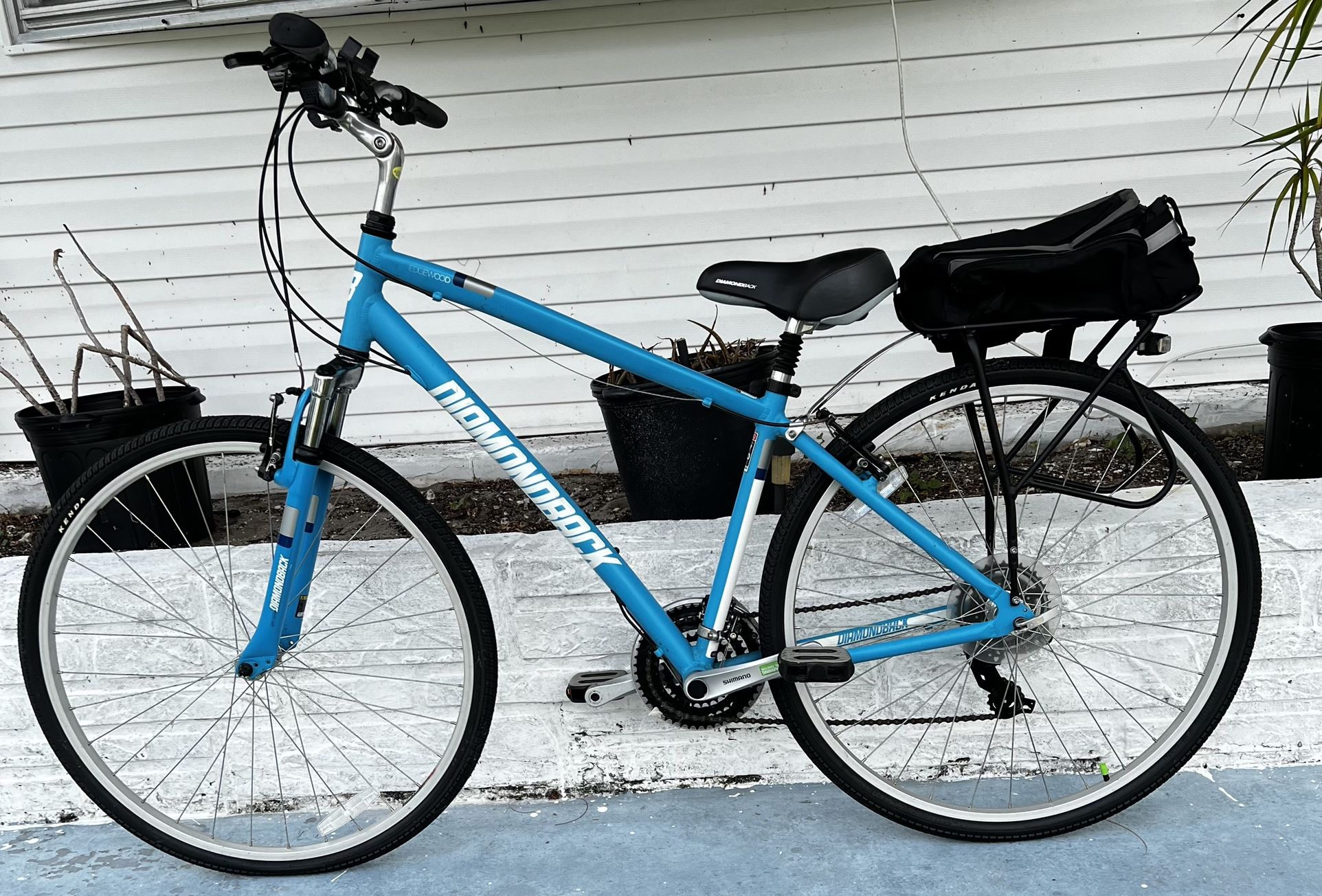 DIAMOND BACK HYBRID 21 SPEED BICYCLE 